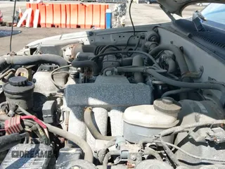 ✅ 2001 Toyota Tacoma PreRunner • VIN: 5TENM92N61Z771779 • Lot: 43206571. Wystawiony na IAAI z przebiegiem 211 362 mil. Bezpłatny archiwum sprzedaży aukcyjnych z USA i szczegółowy raport historii pojazdu na DreamBid. Zdjęcie 13.