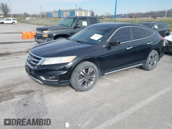 ✅ 2013 Honda Crosstour EX-L • VIN: 5J6TF2H51DL004113 • Lot: 43813150. Wystawiony na IAAI z przebiegiem 229 710 mil. Bezpłatny archiwum sprzedaży aukcyjnych z USA i szczegółowy raport historii pojazdu na DreamBid. Zdjęcie 2.