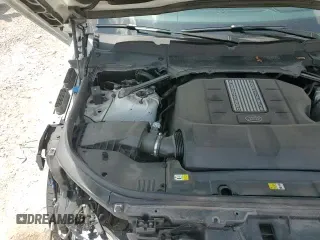 ✅ 2019 Land Rover Range Rover • VIN: SALGS5RE3KA560055 • Lot: 63066365. Wystawiony na Copart z przebiegiem 44 744 mil. Bezpłatny archiwum sprzedaży aukcyjnych z USA i szczegółowy raport historii pojazdu na DreamBid. Zdjęcie 14.