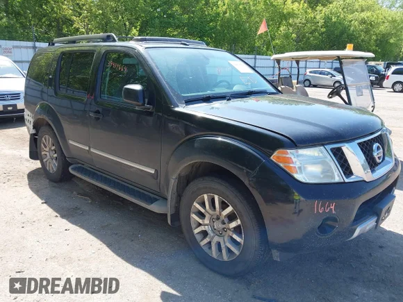 ✅ 2011 Nissan Pathfinder LE • VIN: 5N1AR1NB0BC605871 • Лот: 39411664. Опубликован ранее на IAAI с пробегом 192 483 миль. Бесплатный доступ к архиву аукционных продаж из США и подробный отчёт об истории автомобиля на DreamBid. Изображение 1.