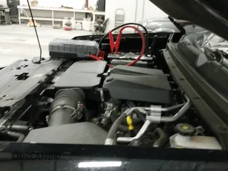 ✅ 2024 GMC Canyon 4WD AT4X • VIN: 1GTP6EEKXR1186237 • Lot: 42790908. Listed on IAAI with 2,948 mi. Free auction sales archive from the USA and detailed vehicle history report at DreamBid. Image 22.