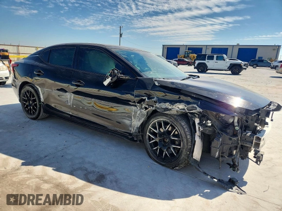 ✅ 2016 Nissan Maxima SR • VIN: 1N4AA6AP7GC903969 • Lot: 79385845. Wystawiony na Copart z przebiegiem 118 959 mil. Bezpłatny archiwum sprzedaży aukcyjnych z USA i szczegółowy raport historii pojazdu na DreamBid. Zdjęcie 4.