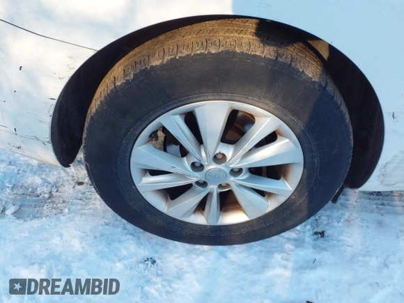 ✅ 2016 Kia Sedona LX • VIN: KNDMB5C16G6180542 • Lot: 44189006. Wystawiony na IAAI z przebiegiem 97 229 mil. Bezpłatny archiwum sprzedaży aukcyjnych z USA i szczegółowy raport historii pojazdu na DreamBid. Zdjęcie 12.