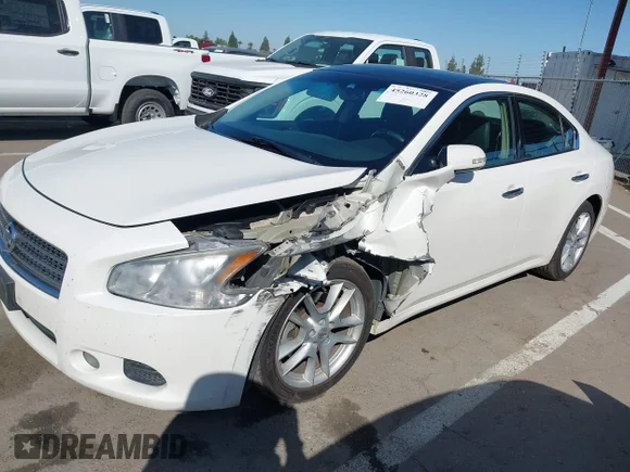 ✅ 2010 Nissan Maxima SV • VIN: 1N4AA5AP5AC832501 • Лот: 45260328. Опубликован ранее на IAAI с пробегом 171 344 миль. Бесплатный доступ к архиву аукционных продаж из США и подробный отчёт об истории автомобиля на DreamBid. Изображение 2.
