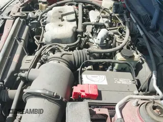 ✅ 2000 Ford Escort • VIN: 3FAFP13PXYR258385 • Lot: 42701747. Wystawiony na IAAI z przebiegiem 80 036 mil. Bezpłatny archiwum sprzedaży aukcyjnych z USA i szczegółowy raport historii pojazdu na DreamBid. Zdjęcie 12.