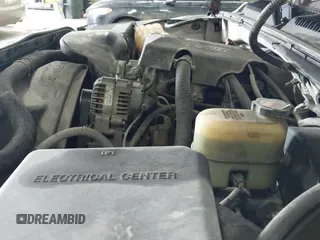 ✅ 2000 Chevrolet Silverado 1500 LS • VIN: 1GCEK14T9YZ313274 • Лот: 41251991. Опубликован ранее на IAAI с пробегом 303 399 миль. Бесплатный доступ к архиву аукционных продаж из США и подробный отчёт об истории автомобиля на DreamBid. Изображение 20.