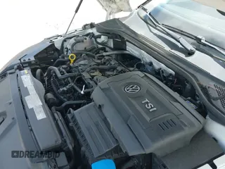 ✅ 2019 Volkswagen Arteon SE • VIN: WVWBR7ANXKE008601 • Lot: 42792604. Listed on IAAI with 172,399 mi. Free auction sales archive from the USA and detailed vehicle history report at DreamBid. Image 19.