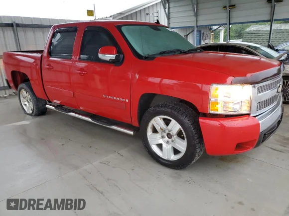 ✅ 2008 Chevrolet Silverado 1500 2LT • VIN: 2GCEC13J081261474 • Lot: 70872635. Wystawiony na Copart z przebiegiem 71 956 mil. Bezpłatny archiwum sprzedaży aukcyjnych z USA i szczegółowy raport historii pojazdu na DreamBid. Zdjęcie 4.