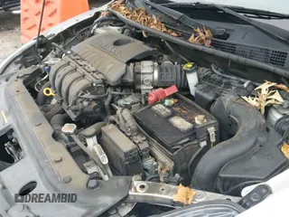 ✅ 2018 Nissan Sentra SV • VIN: 3N1AB7AP5JY223342 • Lot: 43377916. Wystawiony na IAAI z przebiegiem 115 489 mil. Bezpłatny archiwum sprzedaży aukcyjnych z USA i szczegółowy raport historii pojazdu na DreamBid. Zdjęcie 19.