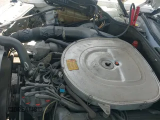 ✅ 1987 Mercedes-Benz 420 SEL • VIN: WDBCA35D0HA356542 • Лот: 42825852. Опубликован ранее на IAAI с пробегом 163 546 миль. Бесплатный доступ к архиву аукционных продаж из США и подробный отчёт об истории автомобиля на DreamBid. Изображение 12.