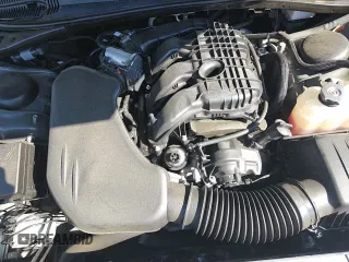 ✅ 2023 Dodge Challenger SXT • VIN: 2C3CDZAG5PH694003 • Lot: 82448565. Wystawiony na Copart z przebiegiem 10 004 mil. Bezpłatny archiwum sprzedaży aukcyjnych z USA i szczegółowy raport historii pojazdu na DreamBid. Zdjęcie 13.