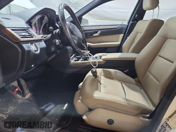 ✅ 2011 Mercedes-Benz E 350 Sport • VIN: WDDHF8HB0BA439501 • Lot: 54317246. Listed on Copart with 120,044 mi. Free auction sales archive from the USA and detailed vehicle history report at DreamBid. Image 7.