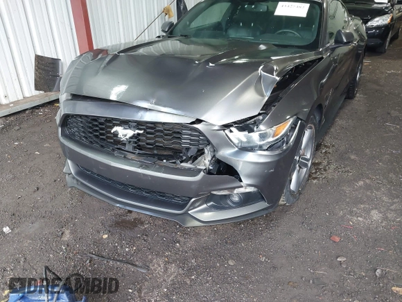 ✅ 2016 Ford Mustang EcoBoost Premium • VIN: 1FA6P8TH4G5208049 • Lot: 43425482. Wystawiony na IAAI z przebiegiem 170 099 mil. Bezpłatny archiwum sprzedaży aukcyjnych z USA i szczegółowy raport historii pojazdu na DreamBid. Zdjęcie 6.