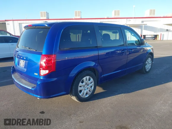 ✅ 2018 Dodge Grand Caravan SE • VIN: 2C4RDGBG1JR254824 • Lot: 44506834. Wystawiony na IAAI z przebiegiem 55 864 mil. Bezpłatny archiwum sprzedaży aukcyjnych z USA i szczegółowy raport historii pojazdu na DreamBid. Zdjęcie 4.