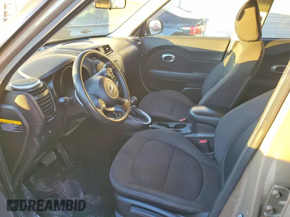 ✅ 2016 Kia Soul • VIN: KNDJN2A28G7310660 • Lot: 73083675. Listed on Copart with 138,732 mi. Free auction sales archive from the USA and detailed vehicle history report at DreamBid. Image 7.