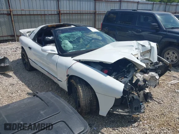 ✅ 1995 Pontiac Firebird Formula • VIN: 2G2FV22P0S2254086 • Lot: 42533008. Listed on IAAI with 169,669 mi. Free auction sales archive from the USA and detailed vehicle history report at DreamBid. Image 1.