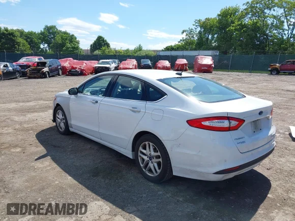 ✅ 2016 Ford Fusion SE • VIN: 1FA6P0H70G5104854 • Лот: 45233726. Опубліковано раніше на IAAI з пробігом 157 792 миль. Безкоштовний доступ до архіву аукціонних продажів зі США та докладний звіт про історію автомобіля на DreamBid. Зображення 3.