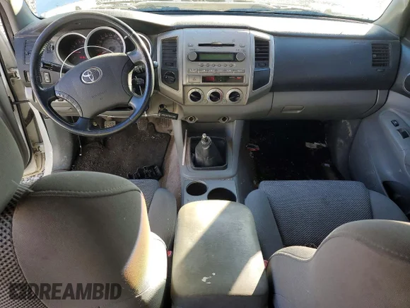 ✅ 2006 Toyota Tacoma • VIN: 5TELU42N56Z291217 • Lot: 75913545. Wystawiony na Copart z przebiegiem 227 238 mil. Bezpłatny archiwum sprzedaży aukcyjnych z USA i szczegółowy raport historii pojazdu na DreamBid. Zdjęcie 8.