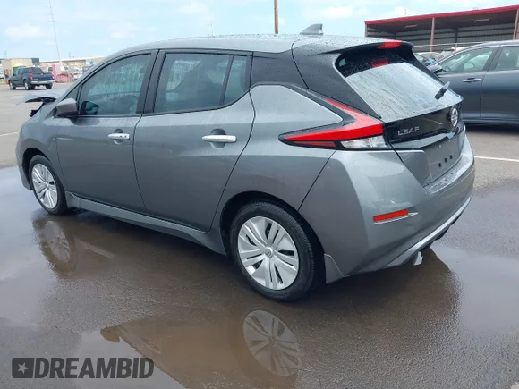 ✅ 2023 Nissan LEAF S • VIN: 1N4AZ1BV1PC562206 • Lot: 41950536. Wystawiony na IAAI z przebiegiem 19 649 mil. Bezpłatny archiwum sprzedaży aukcyjnych z USA i szczegółowy raport historii pojazdu na DreamBid. Zdjęcie 3.