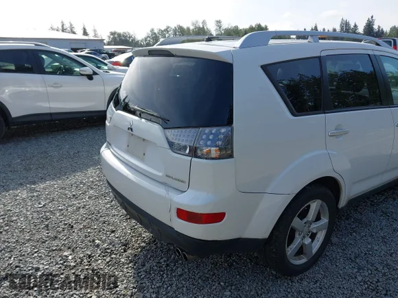 ✅ 2007 Mitsubishi Outlander XLS • VIN: JA4MT41X77Z603524 • Лот: 45128583. Опубліковано раніше на IAAI з пробігом 143 537 миль. Безкоштовний доступ до архіву аукціонних продажів зі США та докладний звіт про історію автомобіля на DreamBid. Зображення 6.