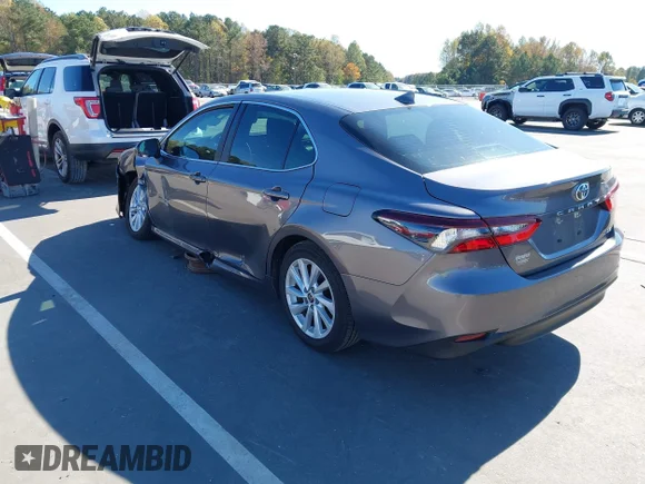✅ 2024 Toyota Camry LE • VIN: 4T1R11AK5RU259918 • Лот: 43567720. Опубликован ранее на IAAI с пробегом 21 484 миль. Бесплатный доступ к архиву аукционных продаж из США и подробный отчёт об истории автомобиля на DreamBid. Изображение 3.