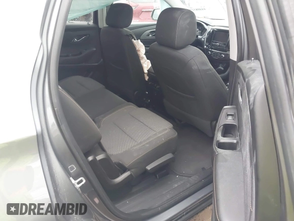 ✅ 2020 Chevrolet Traverse LS • VIN: 1GNERFKW6LJ213606 • Lot: 44408327. Wystawiony na IAAI z przebiegiem 120 349 mil. Bezpłatny archiwum sprzedaży aukcyjnych z USA i szczegółowy raport historii pojazdu na DreamBid. Zdjęcie 8.
