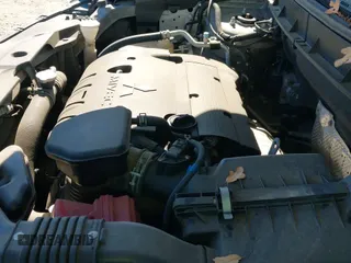 ✅ 2015 Mitsubishi Outlander ES • VIN: 4A4AP3AW9FE039288 • Lot: 43469769. Wystawiony na IAAI z przebiegiem 123 513 mil. Bezpłatny archiwum sprzedaży aukcyjnych z USA i szczegółowy raport historii pojazdu na DreamBid. Zdjęcie 18.