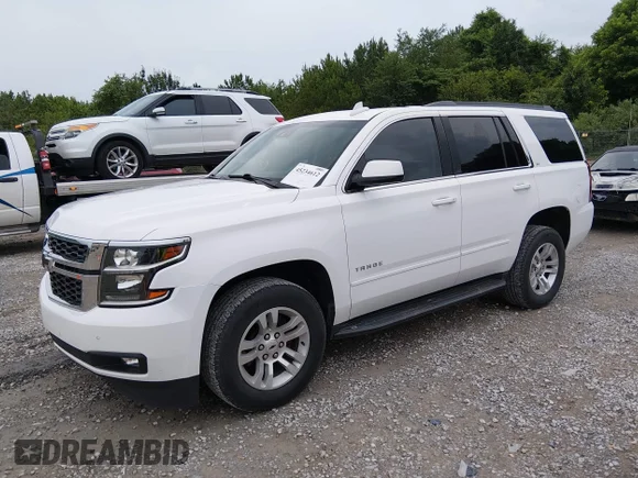 ✅ 2020 Chevrolet Tahoe LT • VIN: 1GNSCBKC4LR187236 • Lot: 45234612. Wystawiony na IAAI z przebiegiem 63 889 mil. Bezpłatny archiwum sprzedaży aukcyjnych z USA i szczegółowy raport historii pojazdu na DreamBid. Zdjęcie 2.