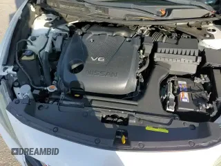 ✅ 2016 Nissan Maxima S • VIN: 1N4AA6AP3GC417157 • Лот: 82451224. Опубликован ранее на Copart с пробегом 139 345 миль. Бесплатный доступ к архиву аукционных продаж из США и подробный отчёт об истории автомобиля на DreamBid. Изображение 16.