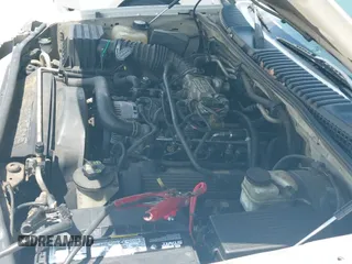 ✅ 2004 Ford Explorer Eddie Bauer • VIN: 1FMDU64W14UB35991 • Lot: 42663174. Wystawiony na IAAI z przebiegiem 187 740 mil. Bezpłatny archiwum sprzedaży aukcyjnych z USA i szczegółowy raport historii pojazdu na DreamBid. Zdjęcie 12.