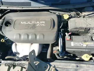 ✅ 2016 Chrysler 200 S • VIN: 1C3CCCBB7GN125003 • Lot: 43493860. Listed on IAAI with 145,113 mi. Free auction sales archive from the USA and detailed vehicle history report at DreamBid. Image 19.