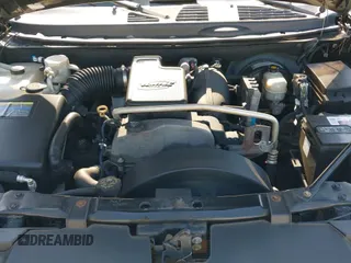 ✅ 2007 Saab 9-7X I6 • VIN: 5S3ET13S572800141 • Lot: 41631838. Wystawiony na IAAI z przebiegiem 158 078 mil. Bezpłatny archiwum sprzedaży aukcyjnych z USA i szczegółowy raport historii pojazdu na DreamBid. Zdjęcie 13.