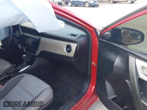 ✅ 2019 Toyota Corolla LE • VIN: 5YFBURHE4KP866665 • Лот: 43687781. Опубликован ранее на IAAI с пробегом 116 240 миль. Бесплатный доступ к архиву аукционных продаж из США и подробный отчёт об истории автомобиля на DreamBid. Изображение 5.
