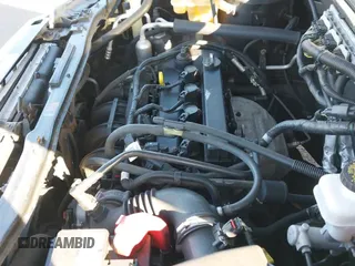 ✅ 2010 Ford Escape Limited • VIN: 1FMCU9E76AKC03441 • Lot: 43881706. Wystawiony na IAAI z przebiegiem 104 859 mil. Bezpłatny archiwum sprzedaży aukcyjnych z USA i szczegółowy raport historii pojazdu na DreamBid. Zdjęcie 12.