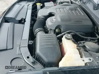 ✅ 2018 Dodge Challenger SXT Plus • VIN: 2C3CDZAG7JH263055 • Lot: 42886859. Wystawiony na IAAI z przebiegiem 67 184 mil. Bezpłatny archiwum sprzedaży aukcyjnych z USA i szczegółowy raport historii pojazdu na DreamBid. Zdjęcie 20.