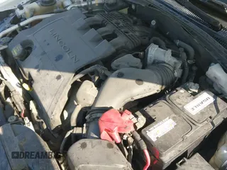 ✅ 2011 Lincoln MKZ • VIN: 3LNHL2GC5BR765659 • Лот: 42630759. Опубликован ранее на IAAI с пробегом 91 691 миль. Бесплатный доступ к архиву аукционных продаж из США и подробный отчёт об истории автомобиля на DreamBid. Изображение 12.