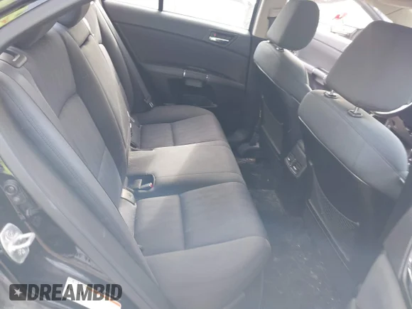 ✅ 2010 Suzuki Kizashi • VIN: JS2RE9A57A6101001 • Lot: 43185942. Listed on IAAI with 337,312 mi. Free auction sales archive from the USA and detailed vehicle history report at DreamBid. Image 8.