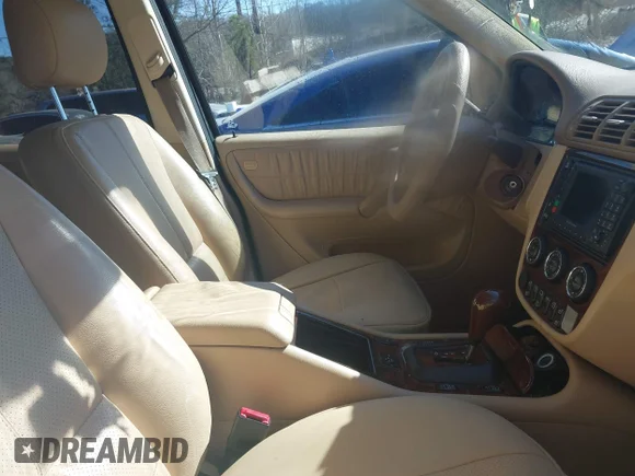 ✅ 2003 Mercedes-Benz M 500 • VIN: 4JGAB75E63A382251 • Lot: 44156240. Wystawiony na IAAI z przebiegiem 195 300 mil. Bezpłatny archiwum sprzedaży aukcyjnych z USA i szczegółowy raport historii pojazdu na DreamBid. Zdjęcie 5.