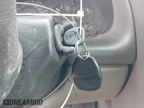✅ 2002 Oldsmobile Bravada • VIN: 1GHDT13SX22380848 • Лот: 42626489. Опубликован ранее на IAAI с пробегом 224 267 миль. Бесплатный доступ к архиву аукционных продаж из США и подробный отчёт об истории автомобиля на DreamBid. Изображение 11.