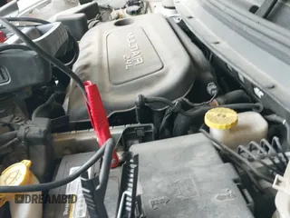 ✅ 2018 Jeep Cherokee Latitude • VIN: 1C4PJMCB3JD561285 • Лот: 42123569. Опубликован ранее на IAAI с пробегом 151 886 миль. Бесплатный доступ к архиву аукционных продаж из США и подробный отчёт об истории автомобиля на DreamBid. Изображение 19.