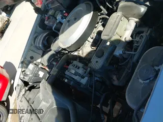 ✅ 1993 GMC Sierra 1500 • VIN: 2GTEC19KXP1512578 • Лот: 43578712. Опубликован ранее на IAAI с пробегом 154 108 миль. Бесплатный доступ к архиву аукционных продаж из США и подробный отчёт об истории автомобиля на DreamBid. Изображение 14.