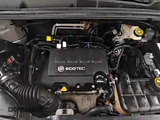 ✅ 2014 Buick Encore Premium • VIN: KL4CJDSB2EB537586 • Лот: 84601185. Опубликован ранее на Copart с пробегом 91 742 миль. Бесплатный доступ к архиву аукционных продаж из США и подробный отчёт об истории автомобиля на DreamBid. Изображение 15.