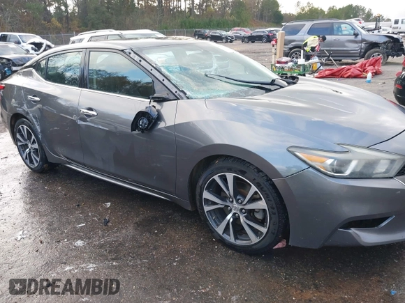 ✅ 2017 Nissan Maxima SV • VIN: 1N4AA6AP8HC375490 • Lot: 43924983. Wystawiony na IAAI z przebiegiem 181 477 mil. Bezpłatny archiwum sprzedaży aukcyjnych z USA i szczegółowy raport historii pojazdu na DreamBid. Zdjęcie 6.