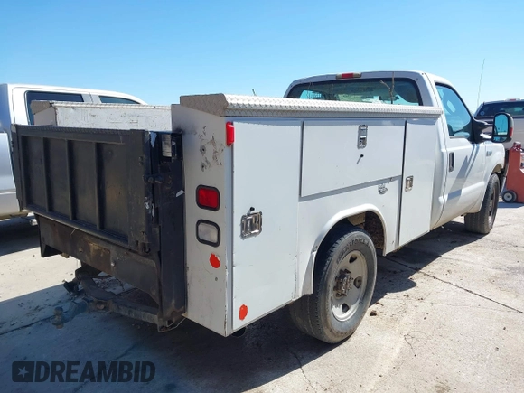 ✅ 2006 Ford F-250 XL • VIN: 1FTNF20536EB58534 • Lot: 44319897. Wystawiony na IAAI z przebiegiem 161 815 mil. Bezpłatny archiwum sprzedaży aukcyjnych z USA i szczegółowy raport historii pojazdu na DreamBid. Zdjęcie 4.