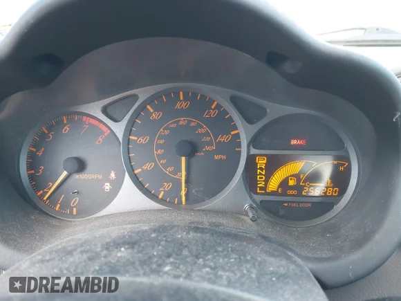✅ 2000 Toyota Celica GT • VIN: JTDDR32TXY0061397 • Lot: 41264249. Wystawiony na IAAI z przebiegiem 256 280 mil. Bezpłatny archiwum sprzedaży aukcyjnych z USA i szczegółowy raport historii pojazdu na DreamBid. Zdjęcie 7.