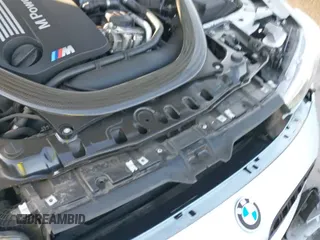 ✅ 2018 BMW M3 • VIN: WBS8M9C55J5J78955 • Lot: 42298125. Wystawiony na IAAI z przebiegiem 44 515 mil. Bezpłatny archiwum sprzedaży aukcyjnych z USA i szczegółowy raport historii pojazdu na DreamBid. Zdjęcie 19.