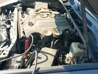 ✅ 2015 Toyota 4Runner SR5 • VIN: JTEZU5JR2F5089258 • Lot: 43233366. Wystawiony na IAAI z przebiegiem 209 562 mil. Bezpłatny archiwum sprzedaży aukcyjnych z USA i szczegółowy raport historii pojazdu na DreamBid. Zdjęcie 19.