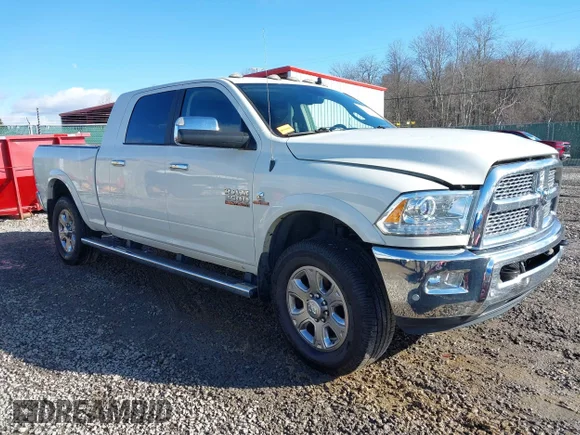 ✅ 2018 Ram 2500 Laramie • VIN: 3C6UR5NLXJG308921 • Лот: 43988448. Опубликован ранее на IAAI с пробегом 61 826 миль. Бесплатный доступ к архиву аукционных продаж из США и подробный отчёт об истории автомобиля на DreamBid. Изображение 1.