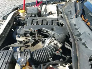 ✅ 2008 Chrysler 300 Touring • VIN: 2C3KA53G08H255822 • Lot: 43552158. Listed on IAAI with 155,324 mi. Free auction sales archive from the USA and detailed vehicle history report at DreamBid. Image 13.