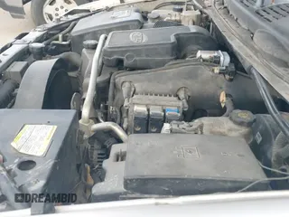 ✅ 2005 GMC Envoy SLE • VIN: 1GKES16S556147566 • Lot: 43720308. Listed on IAAI with 207,054 mi. Free auction sales archive from the USA and detailed vehicle history report at DreamBid. Image 15.